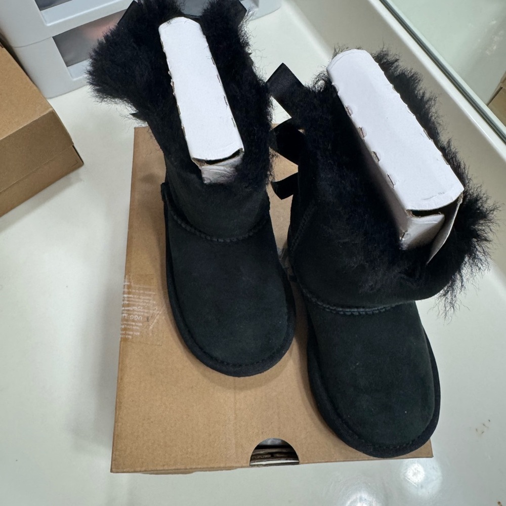 Black Toddler UGG Boots